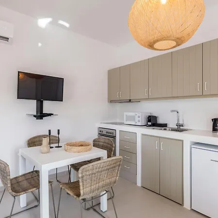 Sundance Suites Mykonos Merchia Beach Exterior foto